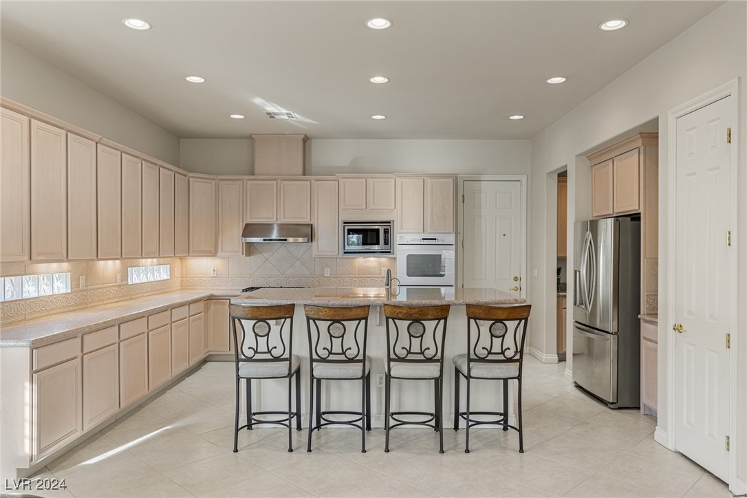 8109 Dark Hollow Place Property Photo 28