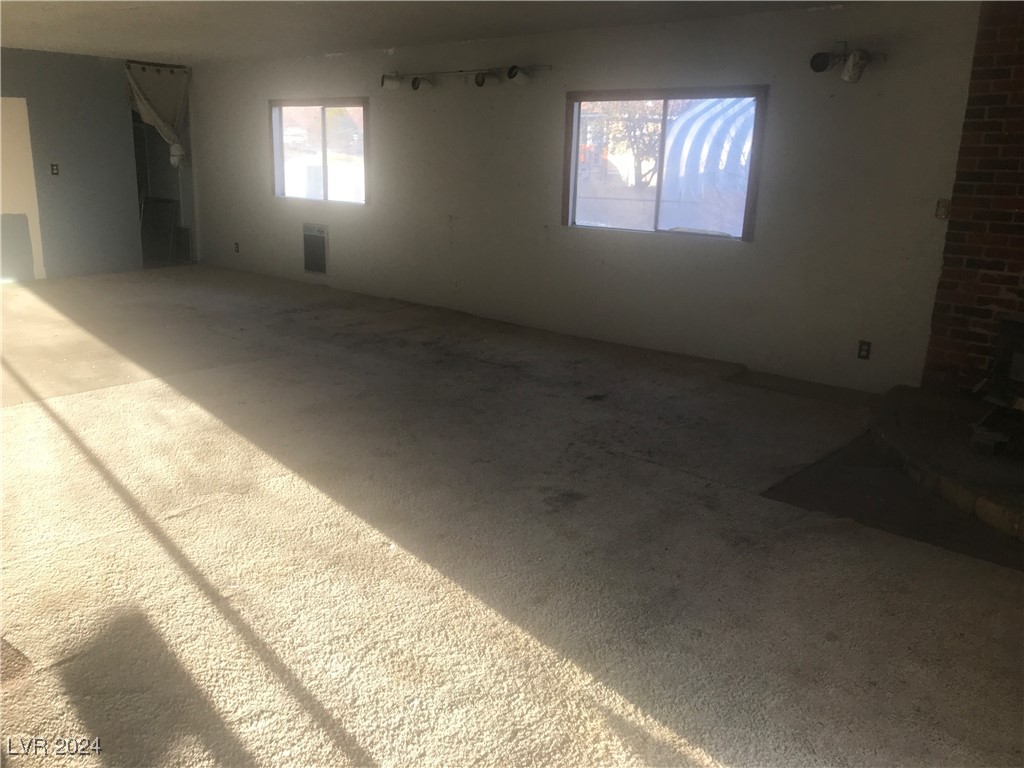 853 Holt Street Property Photo 30