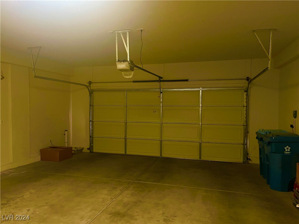 4036 Shetland Pony Street Property Photo 24