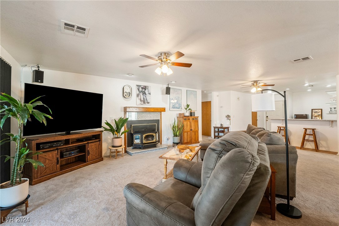 1261 South Comstock Street Property Photo 11