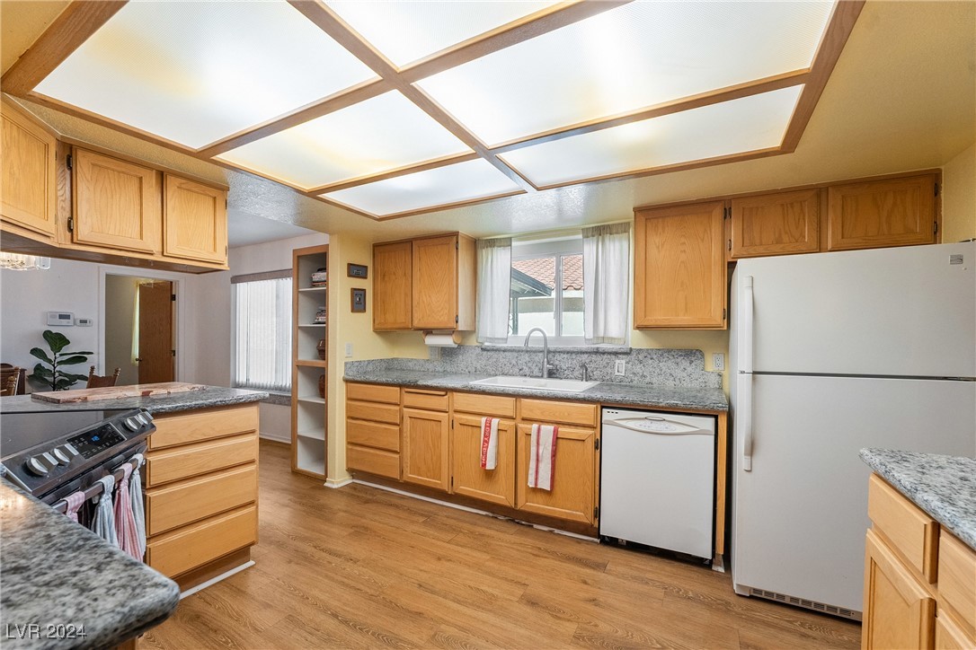 1261 South Comstock Street Property Photo 17