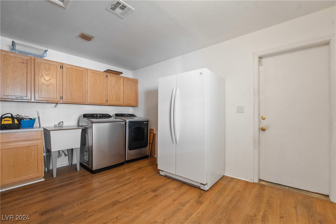 1261 South Comstock Street Property Photo 21