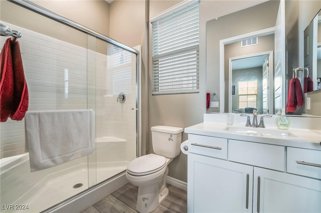 689 Corelli Cove Street Property Photo 28
