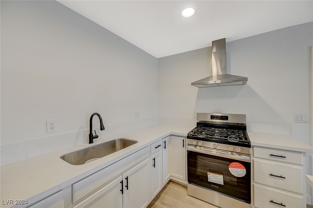 893 West Bartlett Avenue Property Photo 14