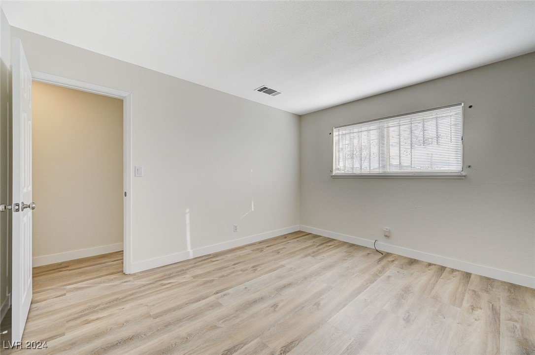 893 West Bartlett Avenue Property Photo 18