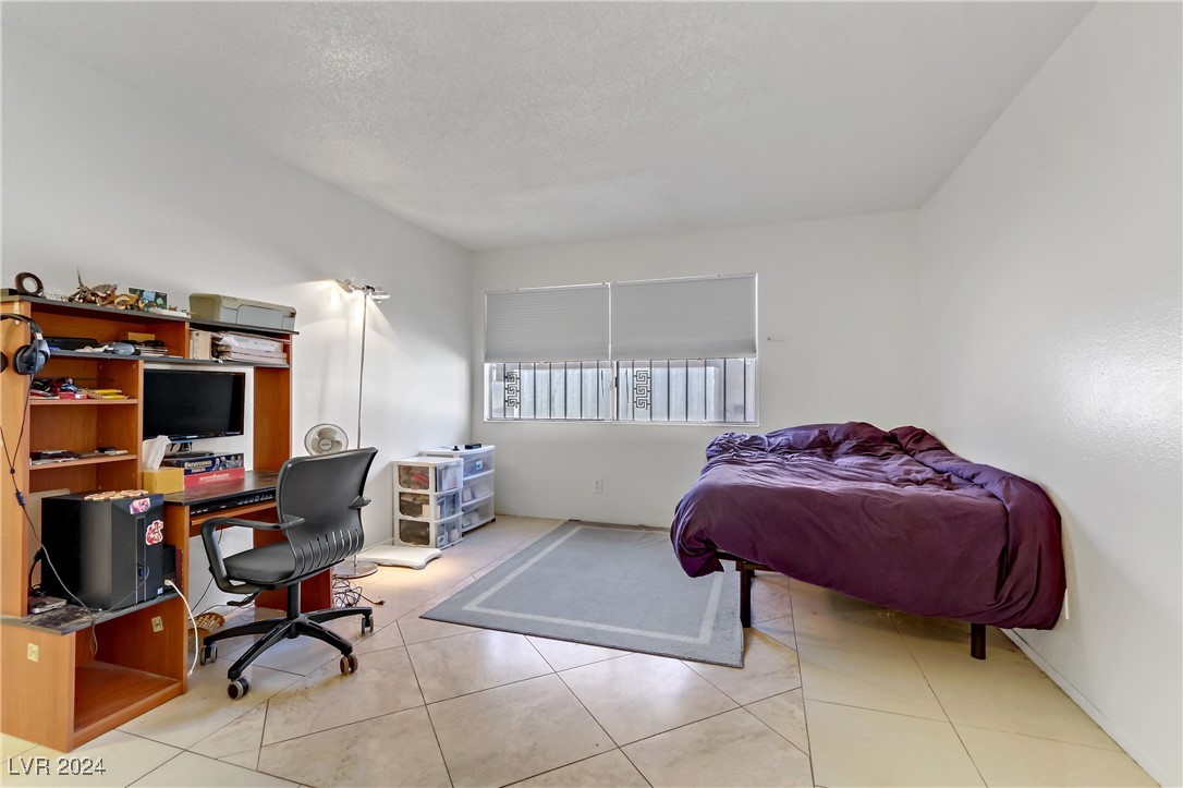 1405 Vegas Valley Drive 151 Property Photo 23