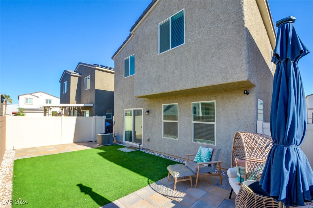 5029 Bloodhound Street Property Photo 6