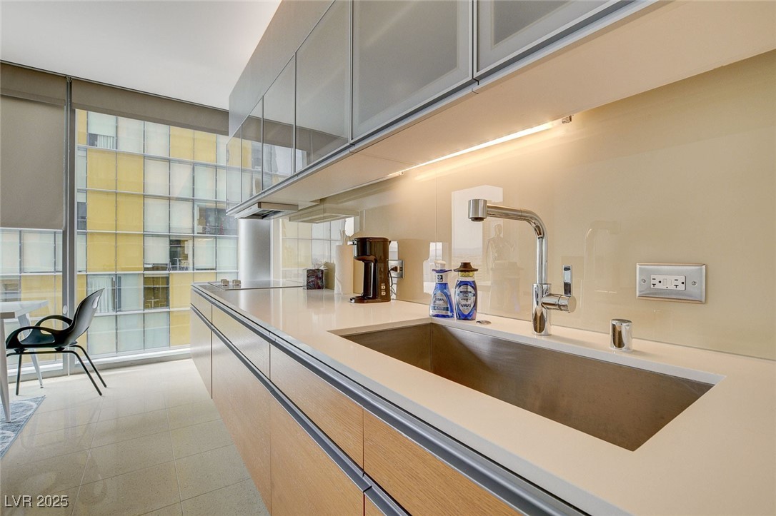 3722 Las Vegas Boulevard 1010 Property Photo 19