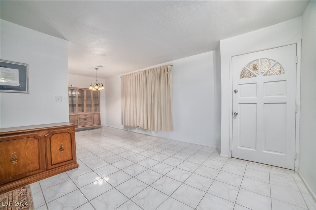 4614 Grand Drive 1 Property Photo 2