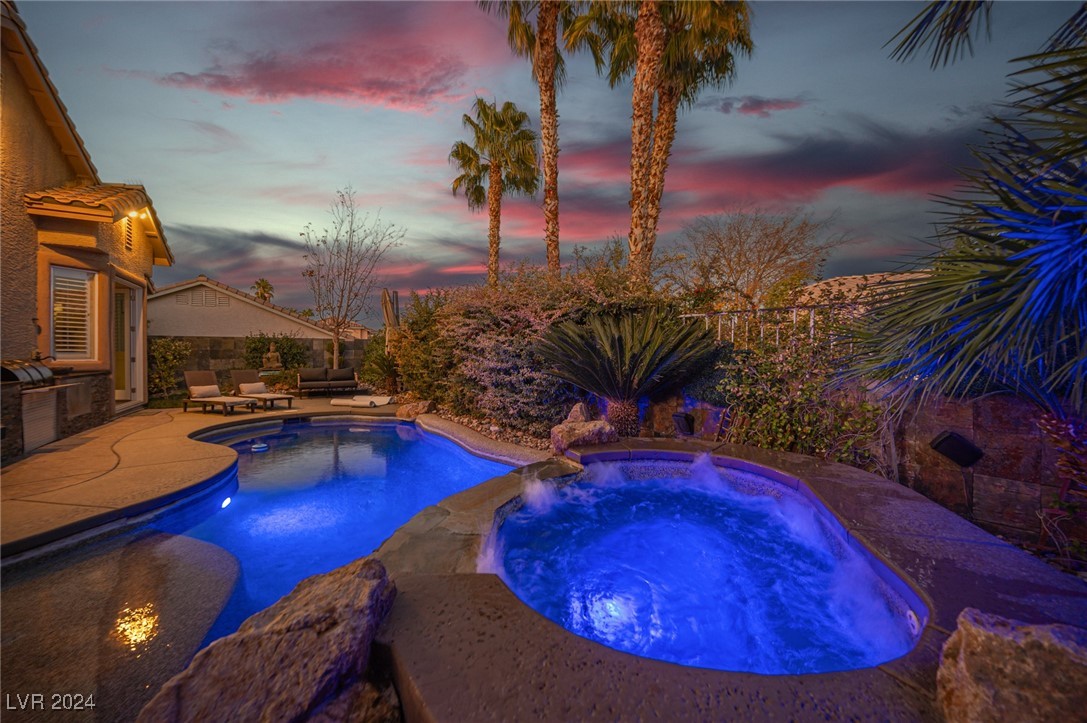340 Autumn Palace Court Property Photo 60