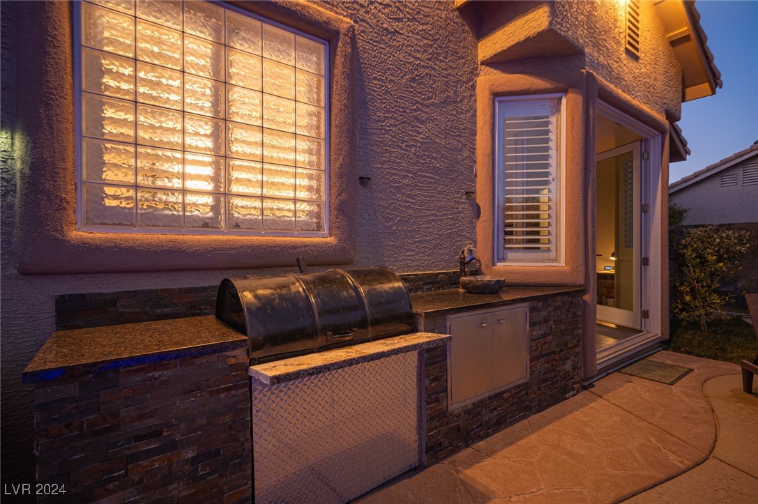 340 Autumn Palace Court Property Photo 66