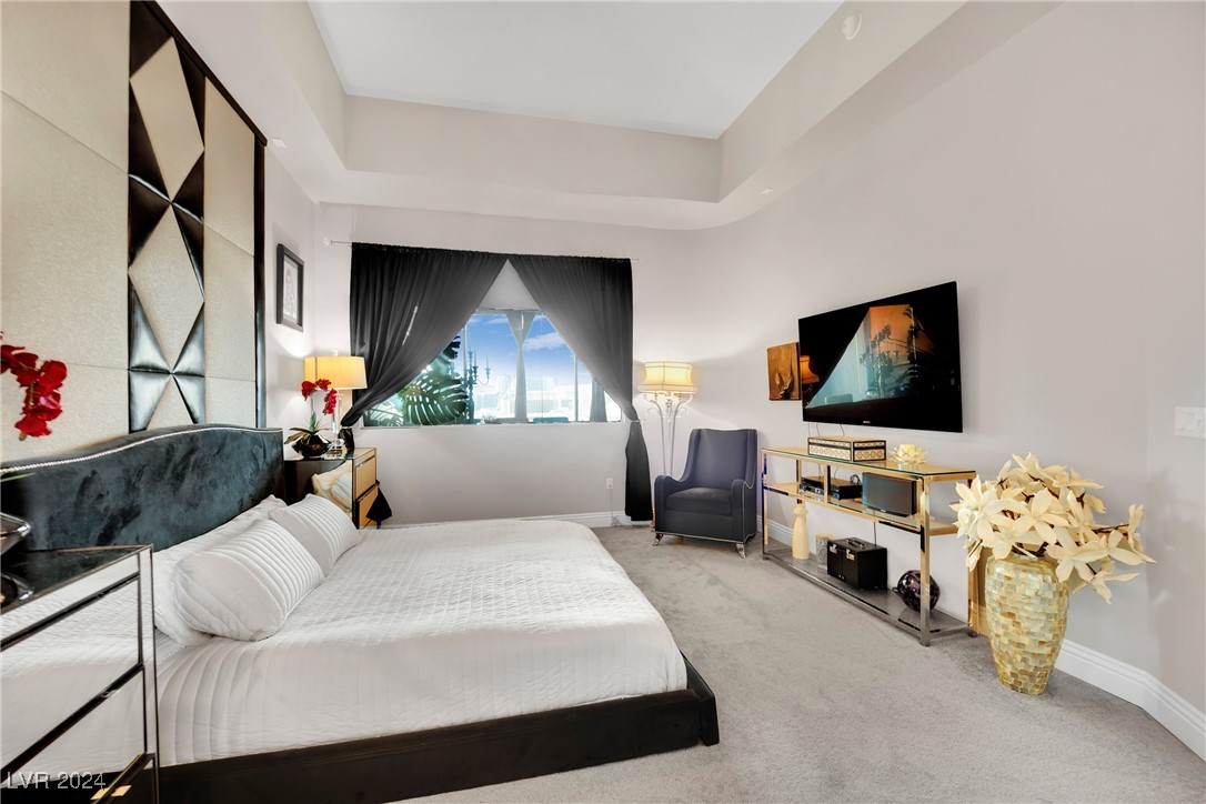 360 East Desert Inn Road 1803 Property Photo 16