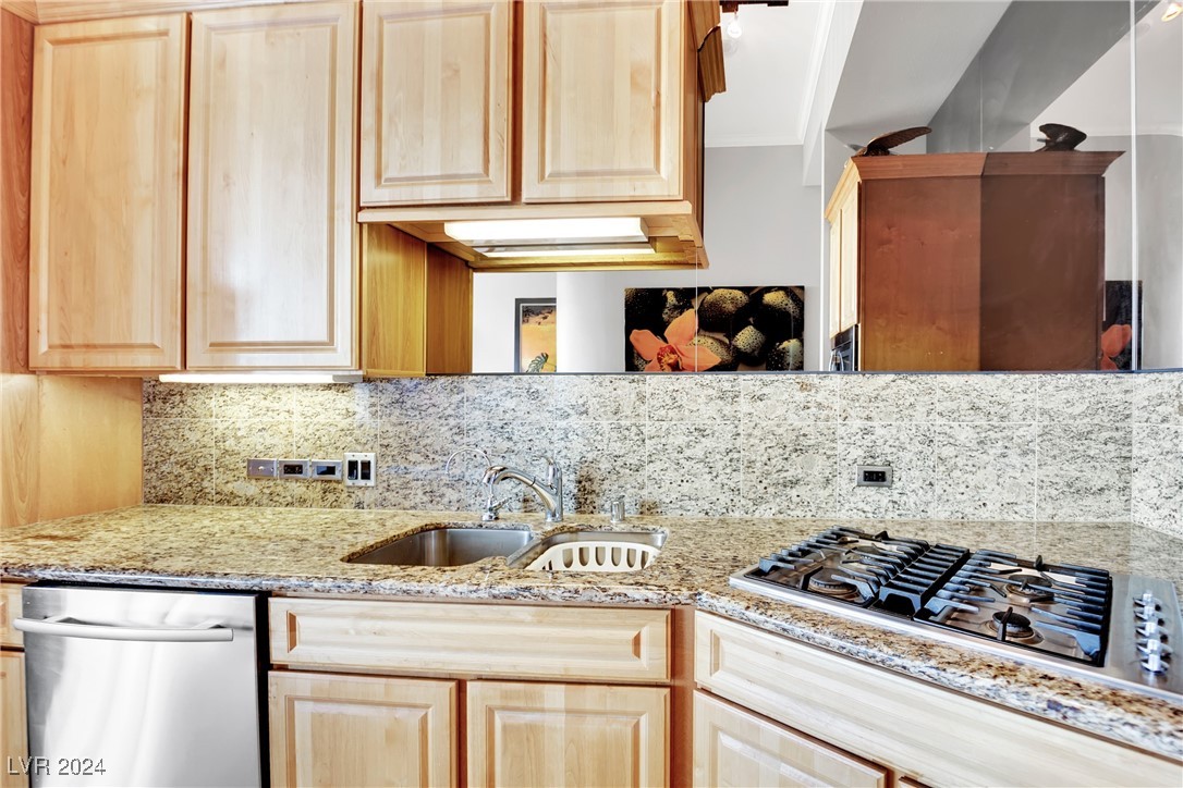 360 East Desert Inn Road 1803 Property Photo 33