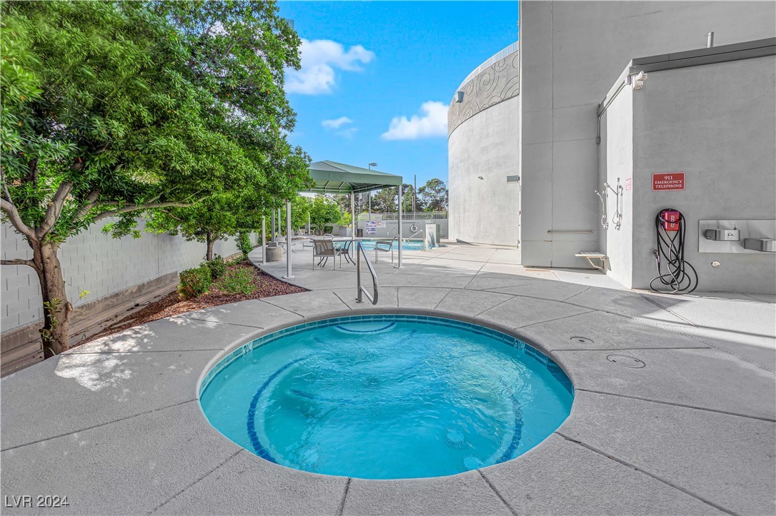 360 East Desert Inn Road 1803 Property Photo 67