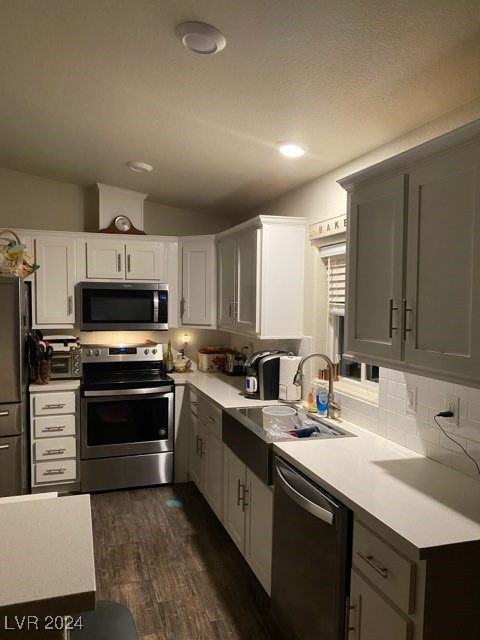 701 Fifth Avenue Property Photo 6