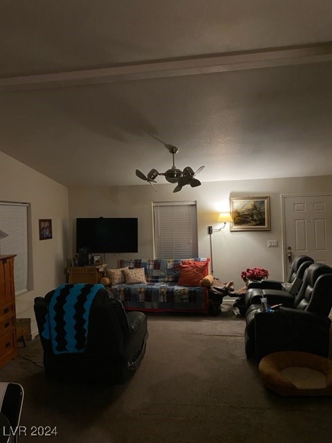 701 Fifth Avenue Property Photo 9
