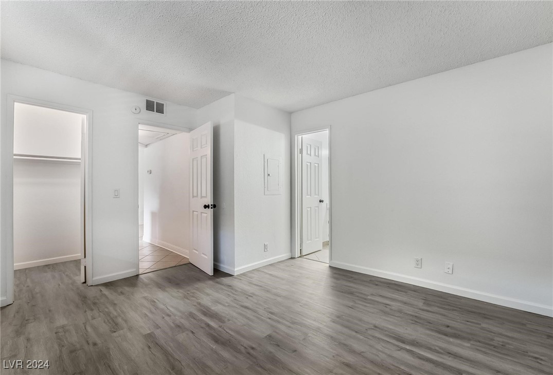 3151 Soaring Gulls Drive 2110 Property Photo 16