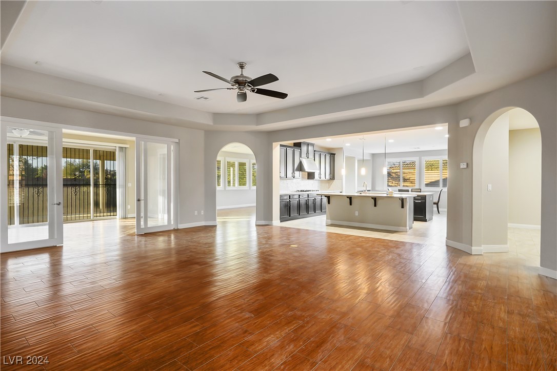8243 Twin Rock Court Property Photo 3