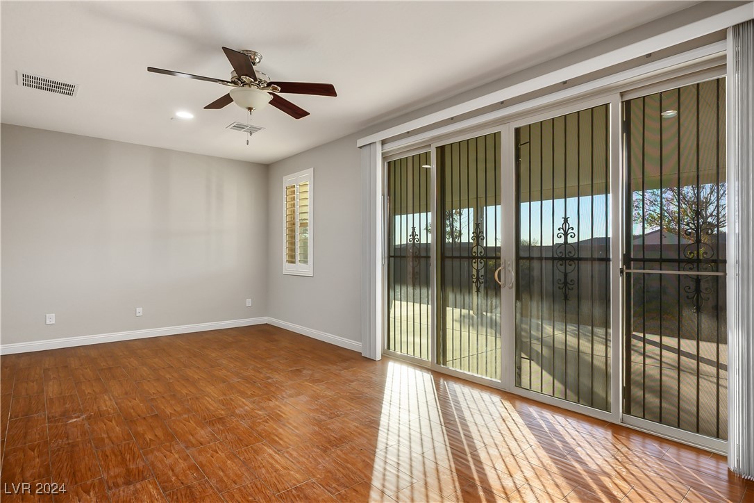 8243 Twin Rock Court Property Photo 16