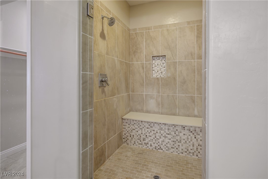8243 Twin Rock Court Property Photo 22