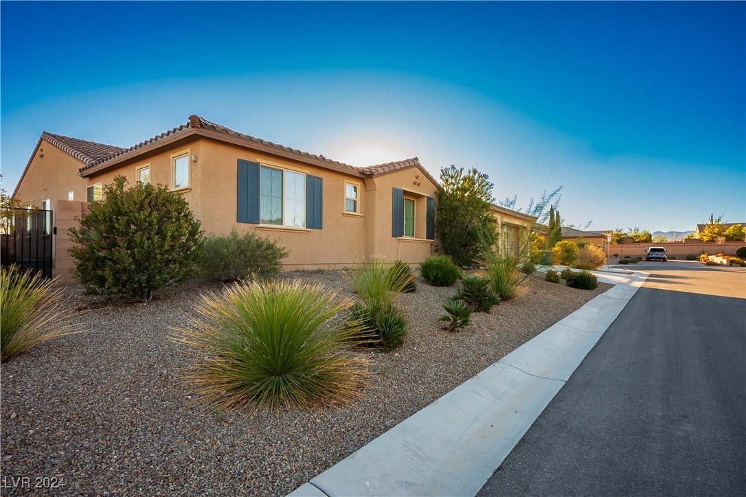 8243 Twin Rock Court Property Photo 43