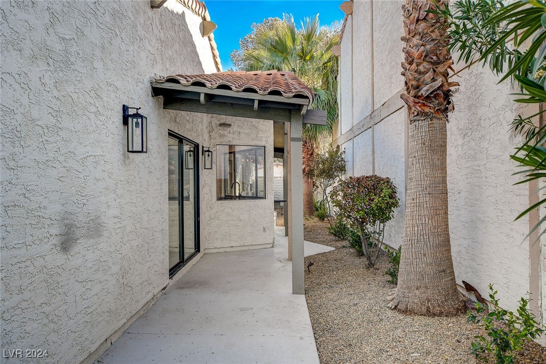 3012 Plaza De Rosa Property Photo 48