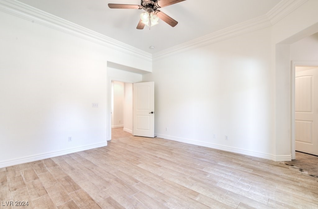 5396 Splendido Avenue Property Photo 27
