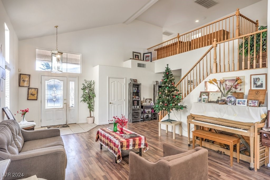 2683 Regency Cove Court Property Photo 6