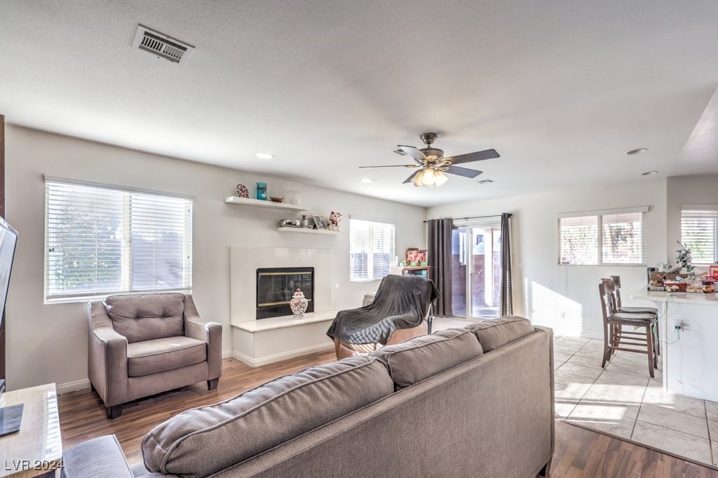 2683 Regency Cove Court Property Photo 12