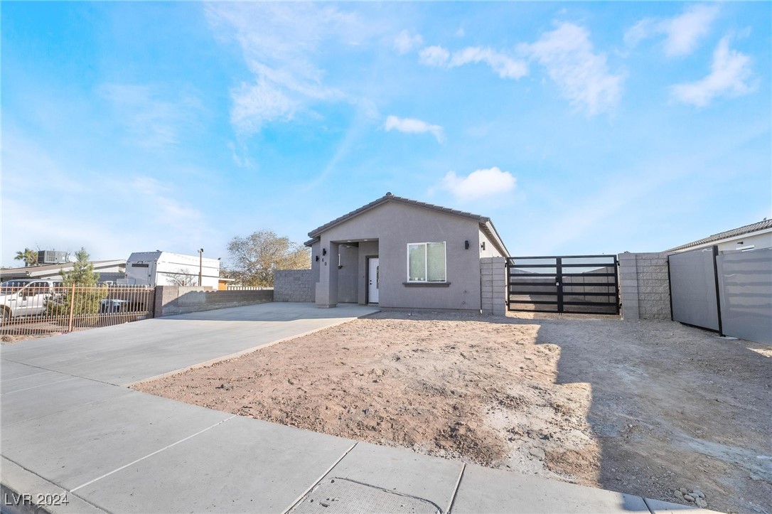 60 Pecos Street Property Photo 2
