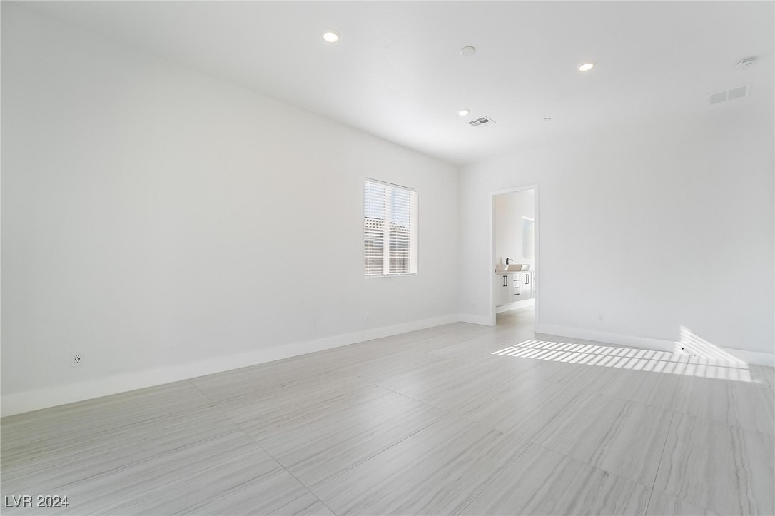 60 Pecos Street Property Photo 9