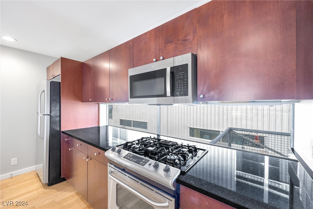 129 South 11th Street Property Photo 3