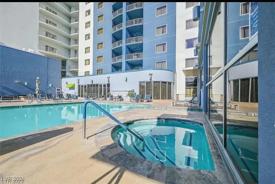 211 East Flamingo Road 614 Property Photo 6