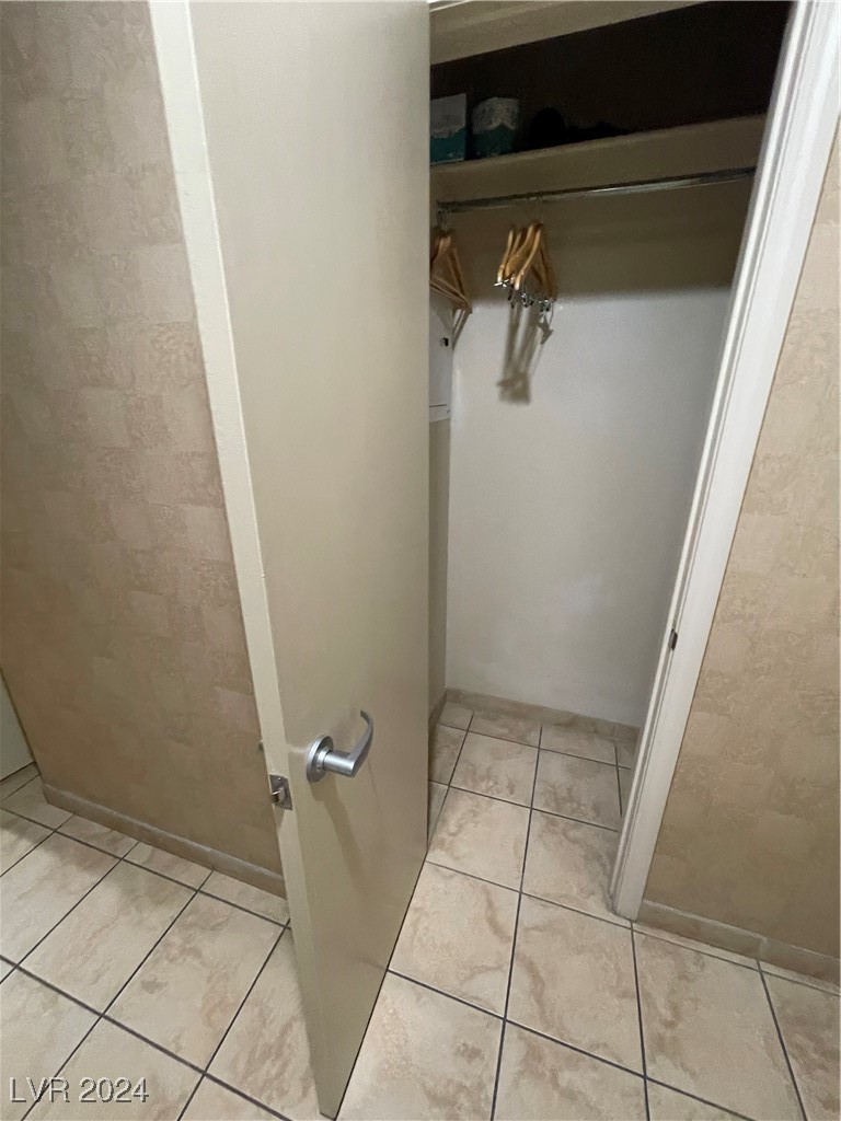 211 East Flamingo Road 614 Property Photo 22