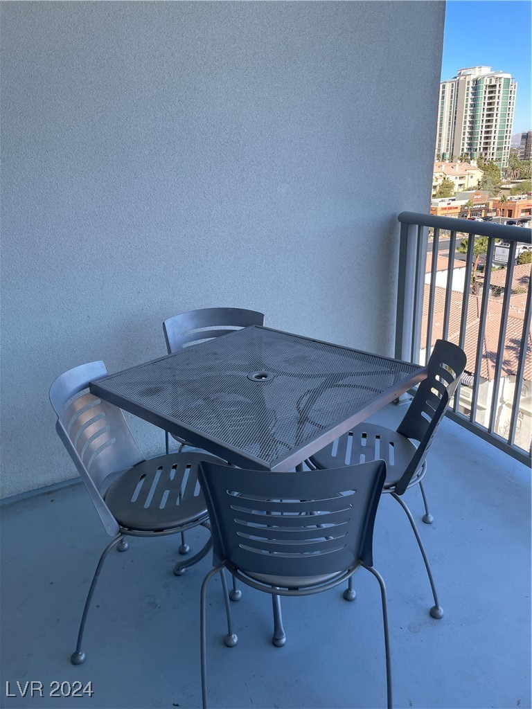 211 East Flamingo Road 614 Property Photo 30