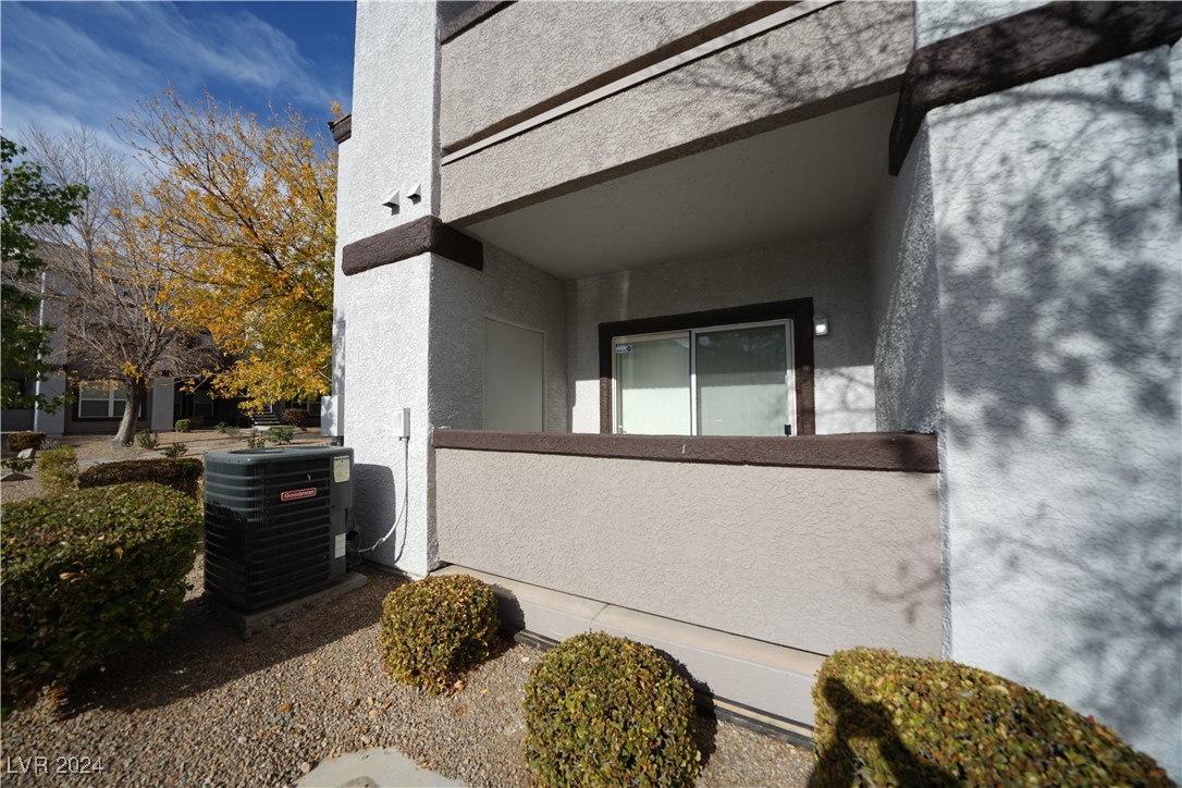 7255 West Sunset Road 1121 Property Photo 3