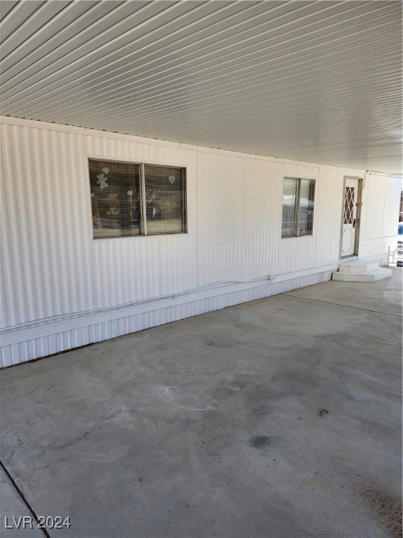 450 East Encinitas Street Property Photo 4