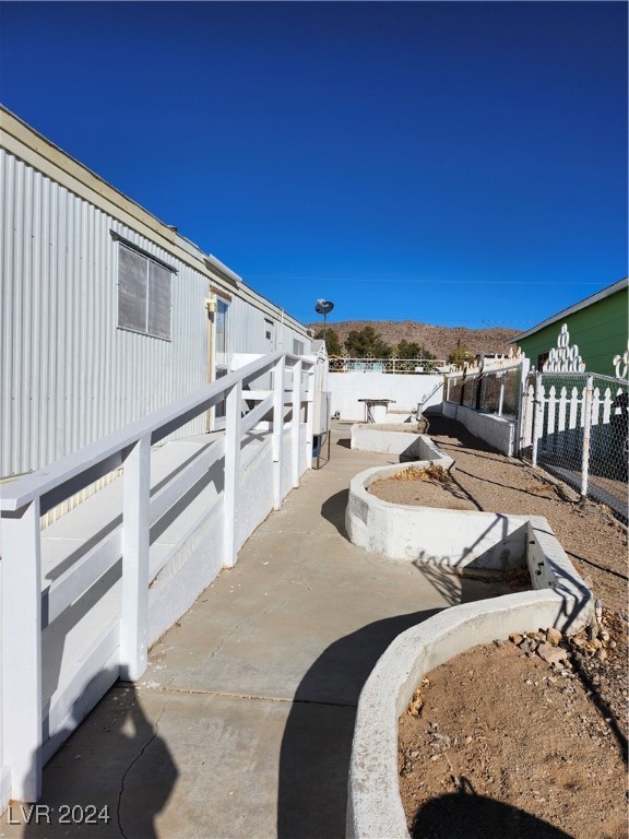 450 East Encinitas Street Property Photo 6
