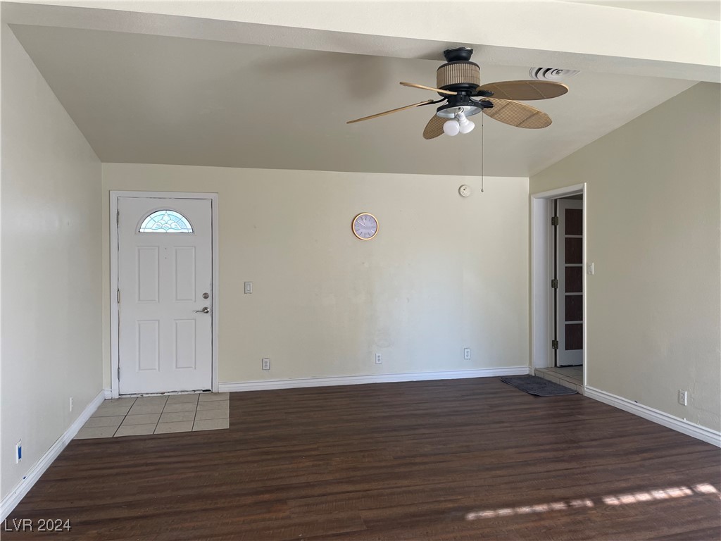 1812 Ryan Avenue Property Photo 5