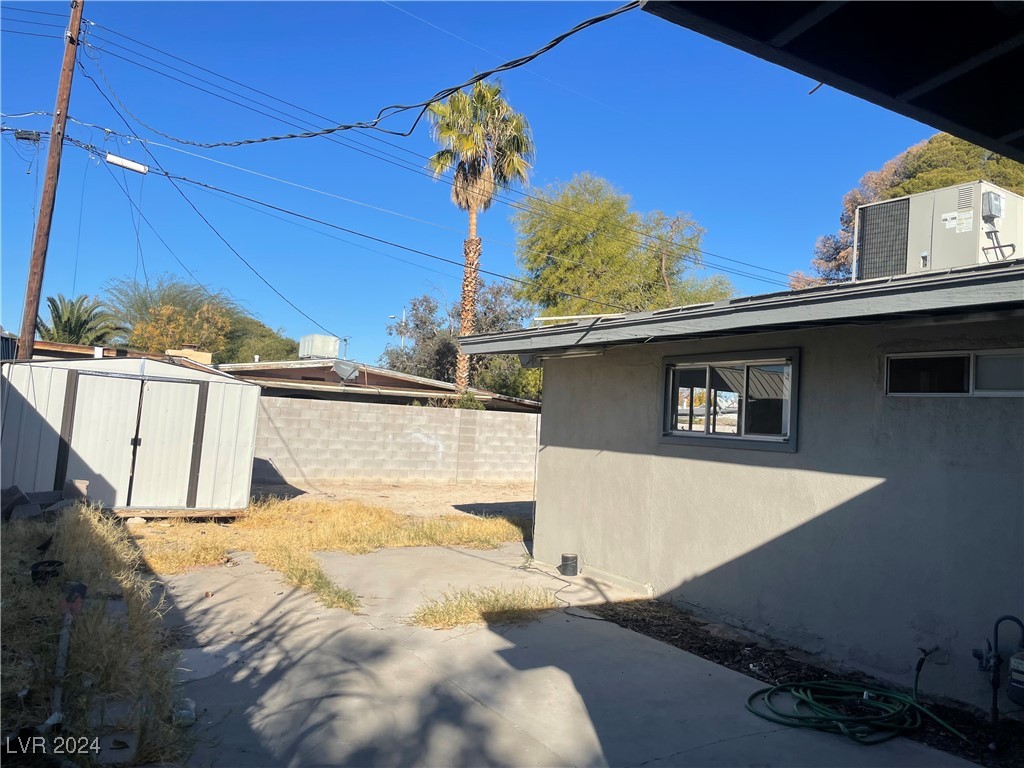 1812 Ryan Avenue Property Photo 41