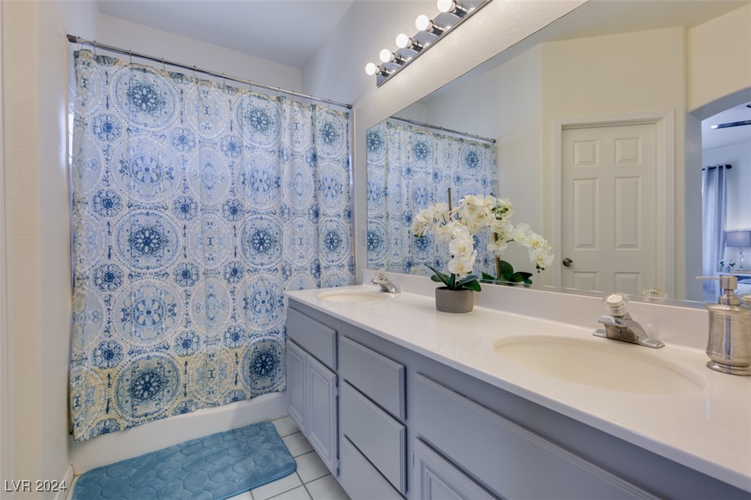 7886 Blue Brook Drive Property Photo 17