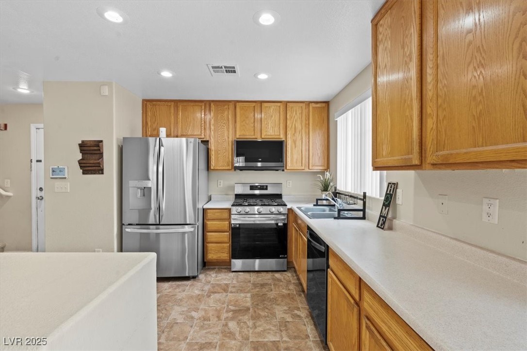 3023 Sunset Harbor Court Property Photo 16