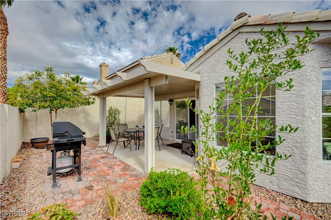 Property Photo 23