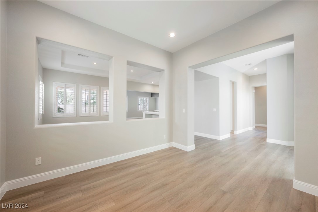 2824 Evening Rock Street Property Photo 10