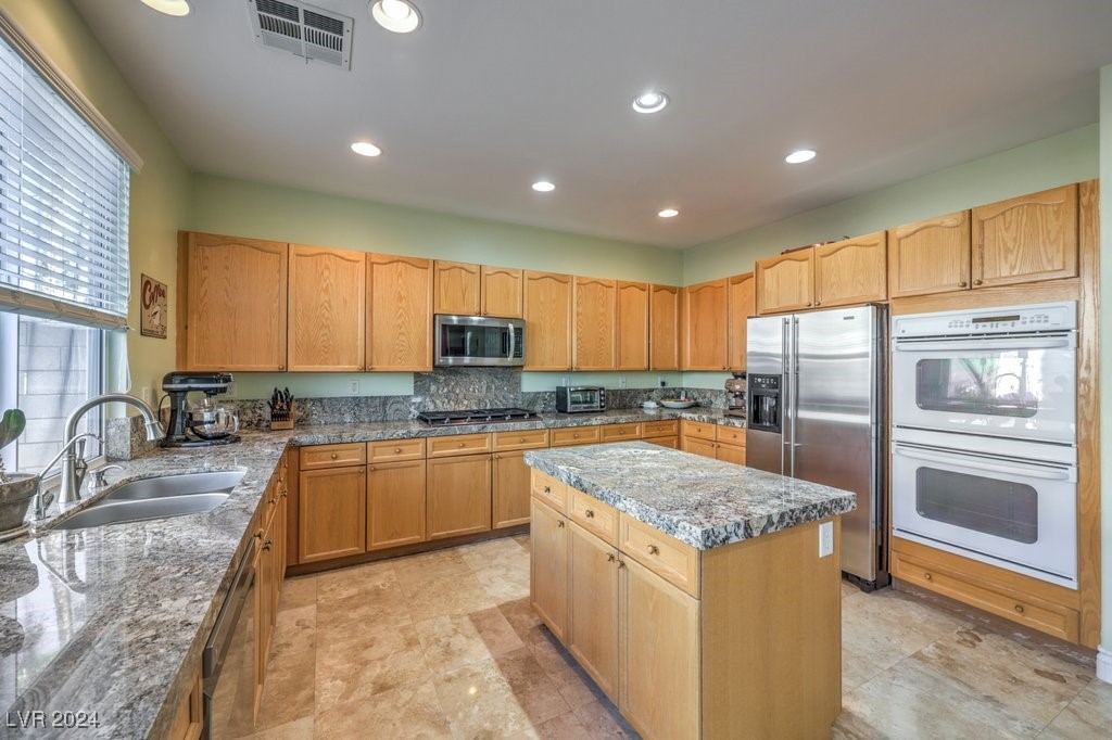 1590 Sabatini Drive Property Photo 10