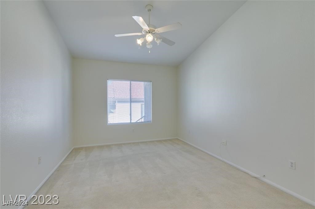 2305 West Horizon Ridge Parkway 2024 Property Photo 22
