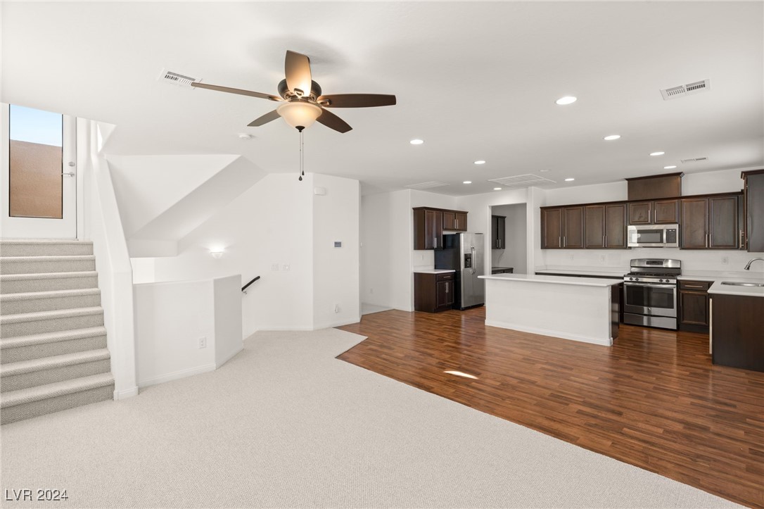 5590 Trilling Bird Drive Property Photo 7