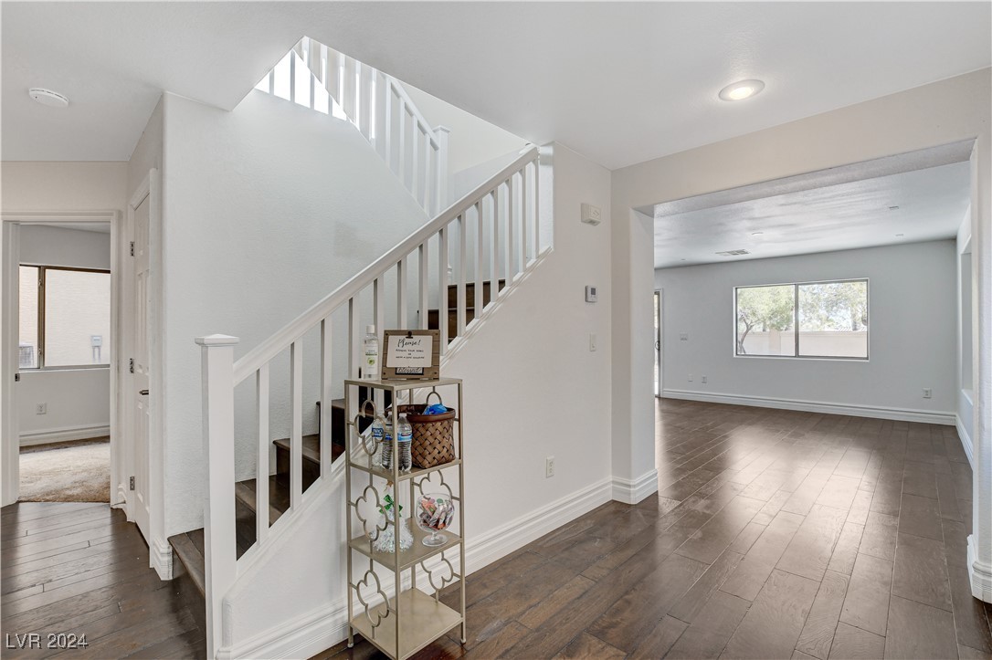4788 Frankfurt Court Property Photo 6