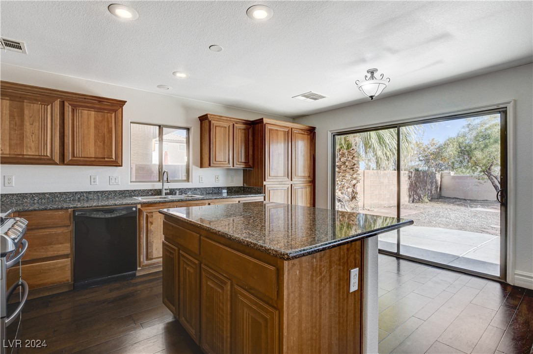 4788 Frankfurt Court Property Photo 17