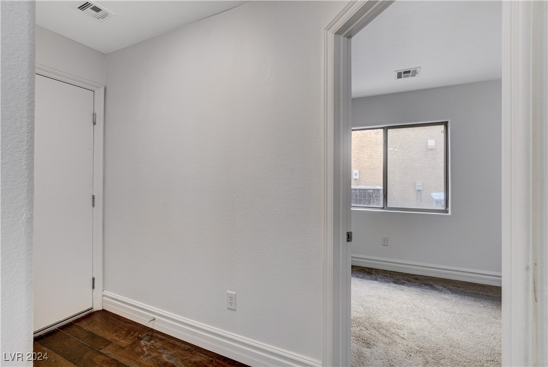4788 Frankfurt Court Property Photo 22